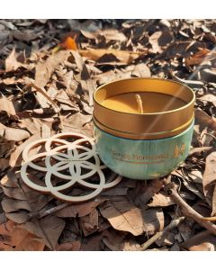 Forest Bathing - Rainforests of the Atsinanana - Pure beeswax hand poured candle (essential oil scented) 